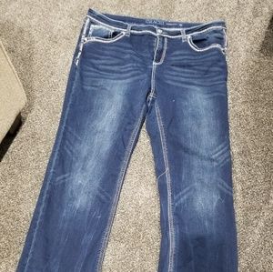 Womens plus sz jeans from Grace in LA.